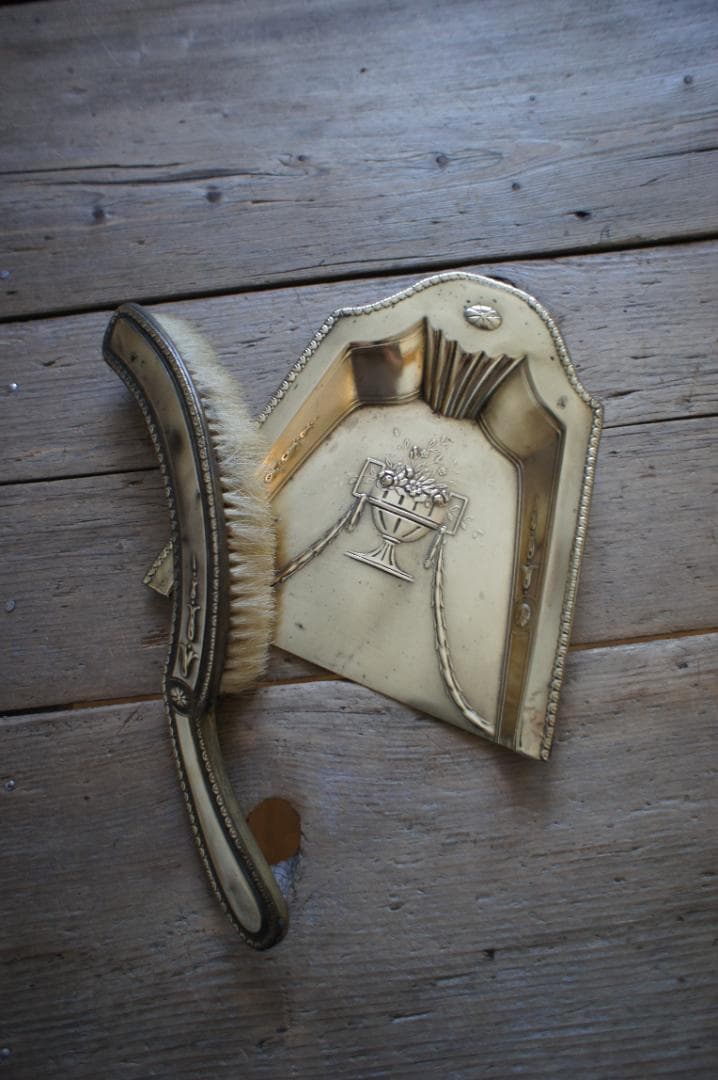 フランスアンティーク　ダストパン＆ブラシ　真鍮製　テーブルクリーナー　蚤の市