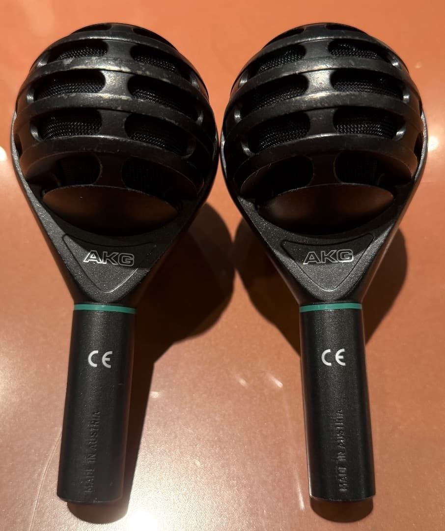 AKG ダイナミックマイク　D112　2本組　完動品