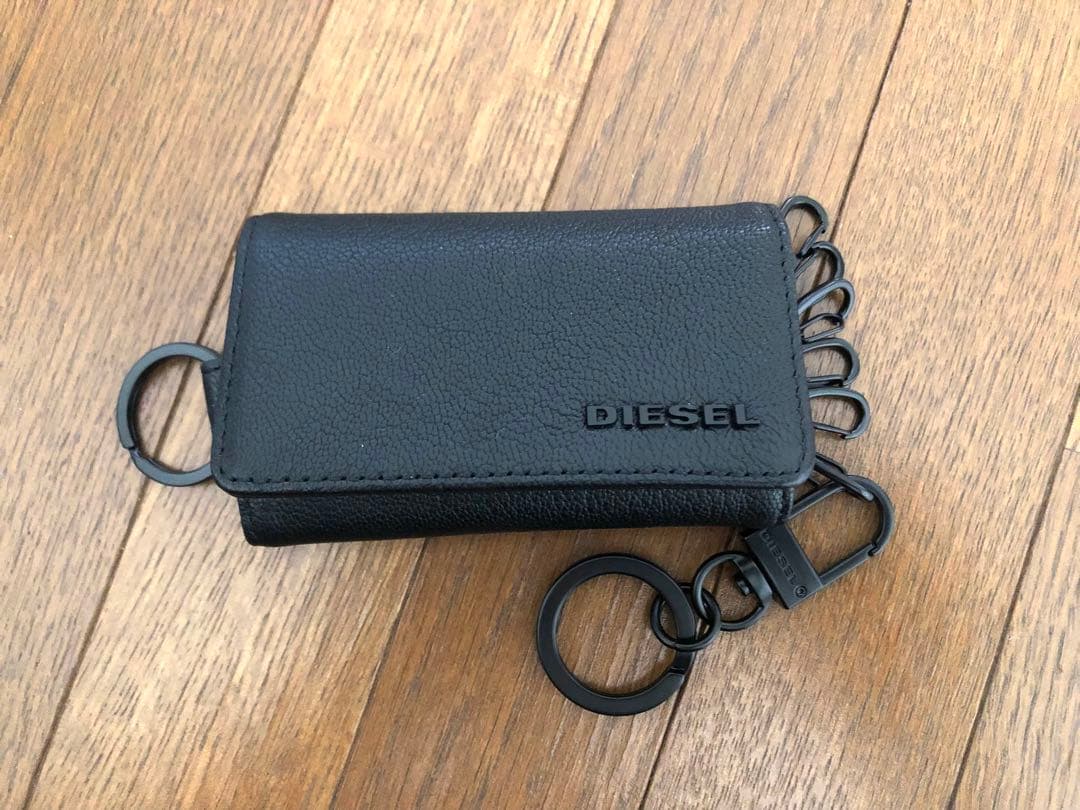 美品 ディーゼル DIESEL 6連キーケース 本革/ブラック