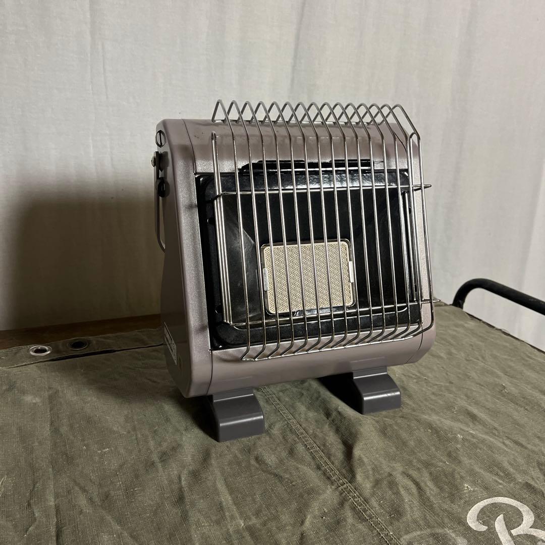 iwatani イワタニ◼︎カセットガスストーブ CB-STV-2 暖房 岩谷産業