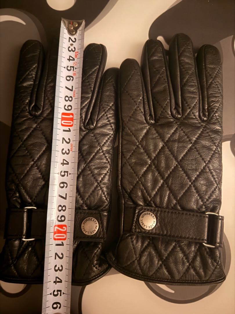 こ*つ様 美品　バーバリー BURBERRY ブラックレーベル レザー 手袋 革