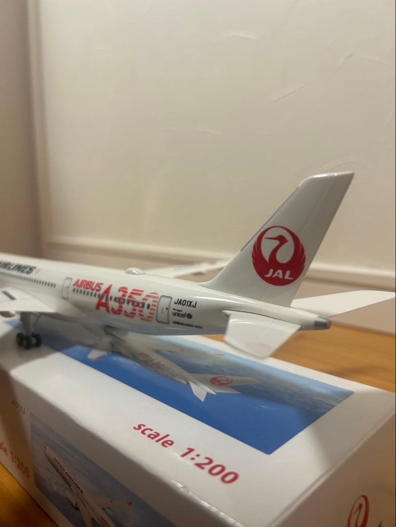 日本航空JALエアバスAIRBUS A350-900 JA01XJ 1/200