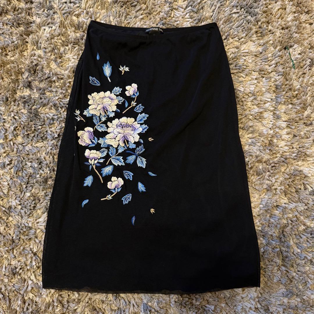 【vivienne tam】花柄刺繍タイトスカート 黒　パワーネット
