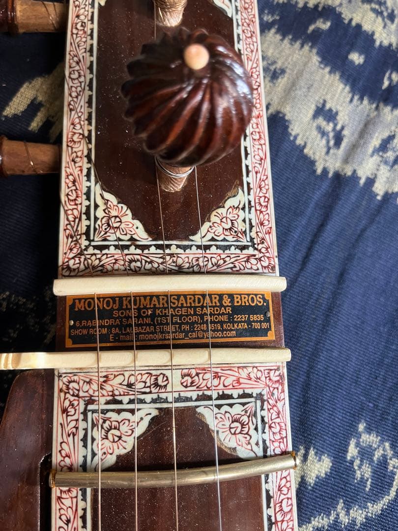 エスラジ Esraj/monoj kumar&bros製/インド楽器/未使用