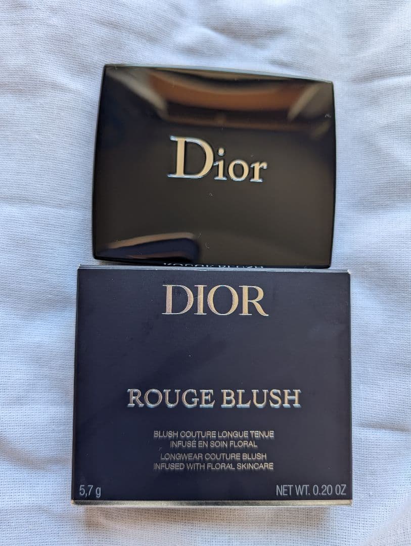 チーク DIOR