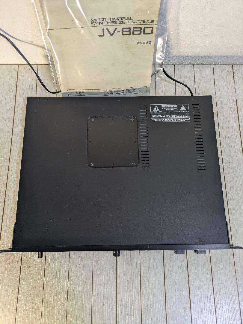 Roland　JV-880　シンセサイザ　モジュール　取扱説明書付き