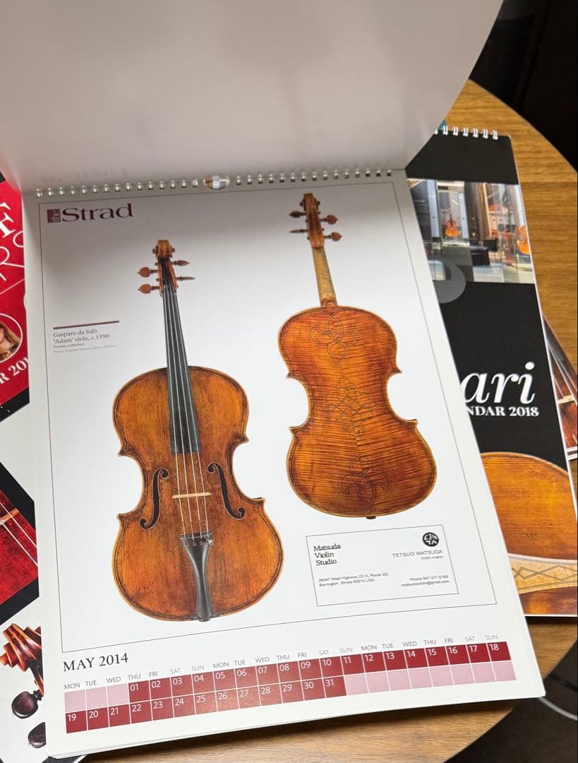 チェロ　ヴァイオリン　ヴィオラ　弦楽器　Strad カレンダー 12冊