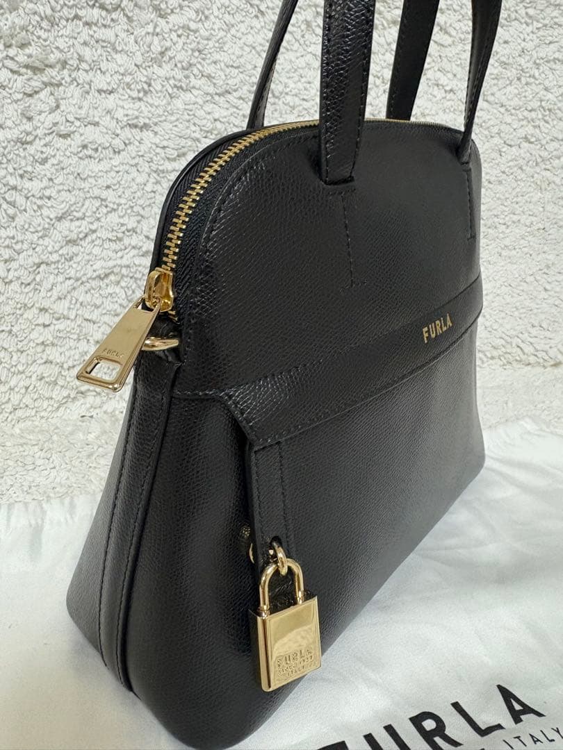 【未使用級】フルラ　新型パイパー　ブラック