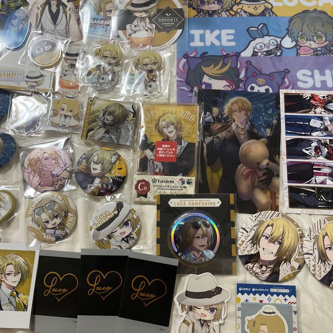 にじさんじENルカカネシロ グッズ47点まとめ売りアクスタ 缶バッジ ぬいぐるみ