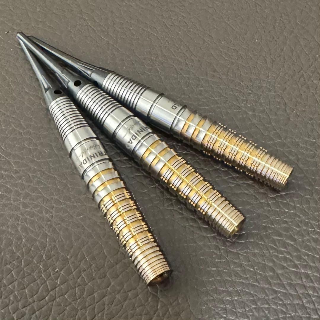 TRiNiDAD Romero3 TiTO LIMITED 岩田夏海