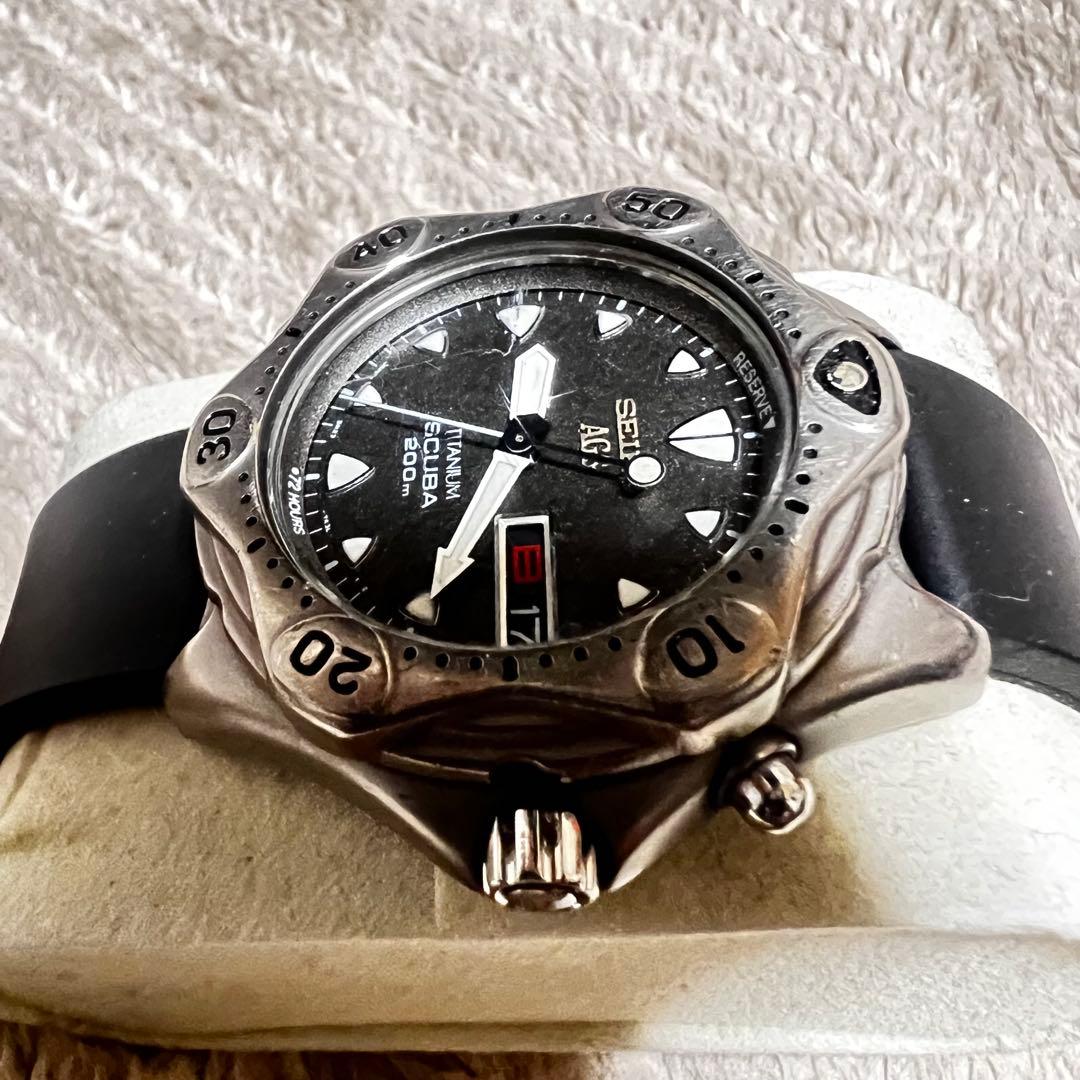 ビンテージ品美品稼働　スキューバ　クォーツダイバー