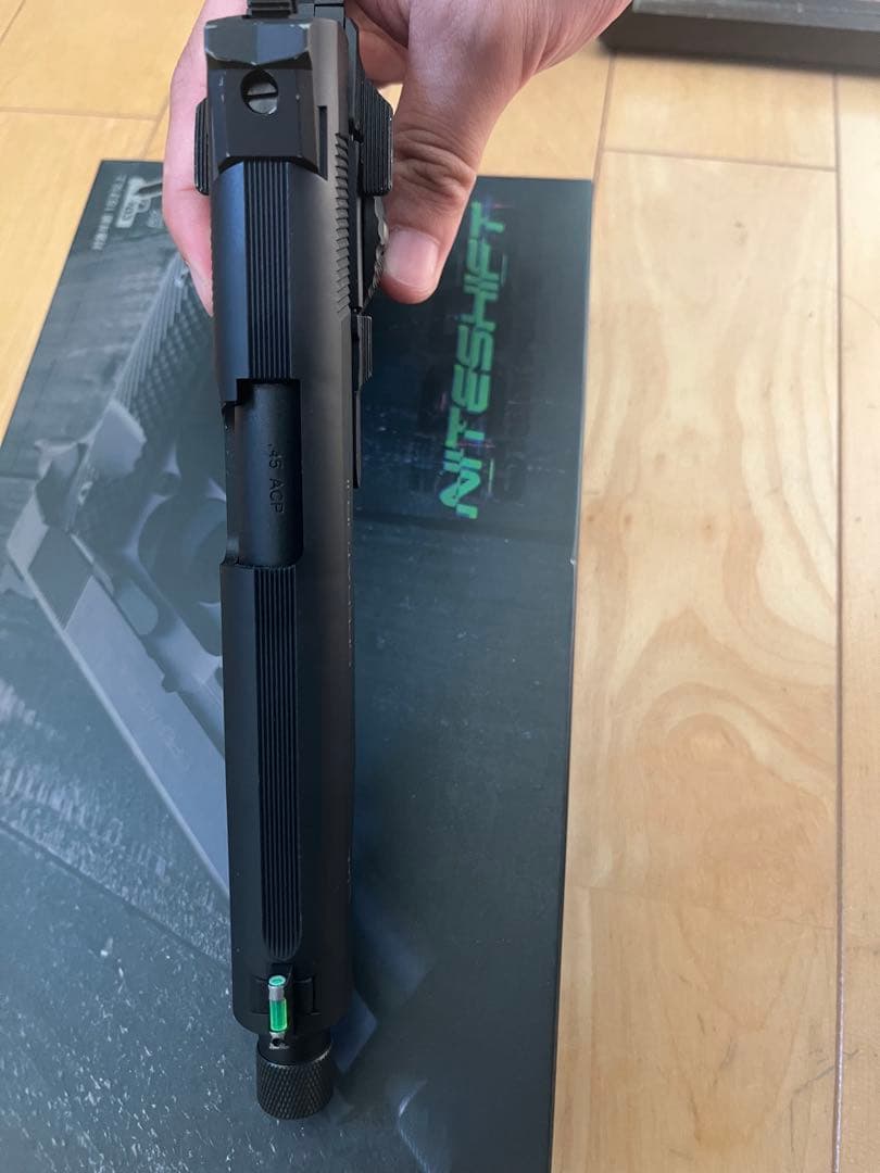 カーボネイト　M45 ナイトシフト　CO2ガスガン