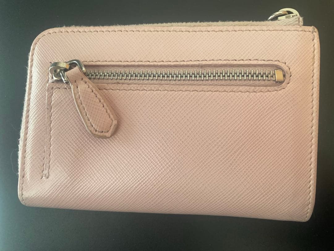 PRADA ピンク キーケース