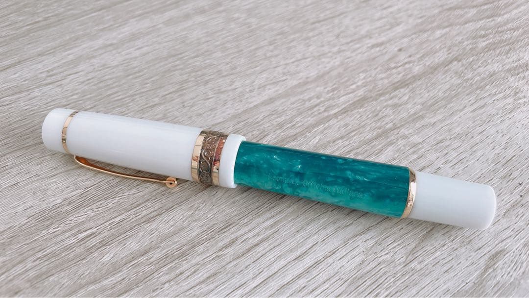 レオナルド 万年筆 フェリーチェ エメラルドグリーン B 14K