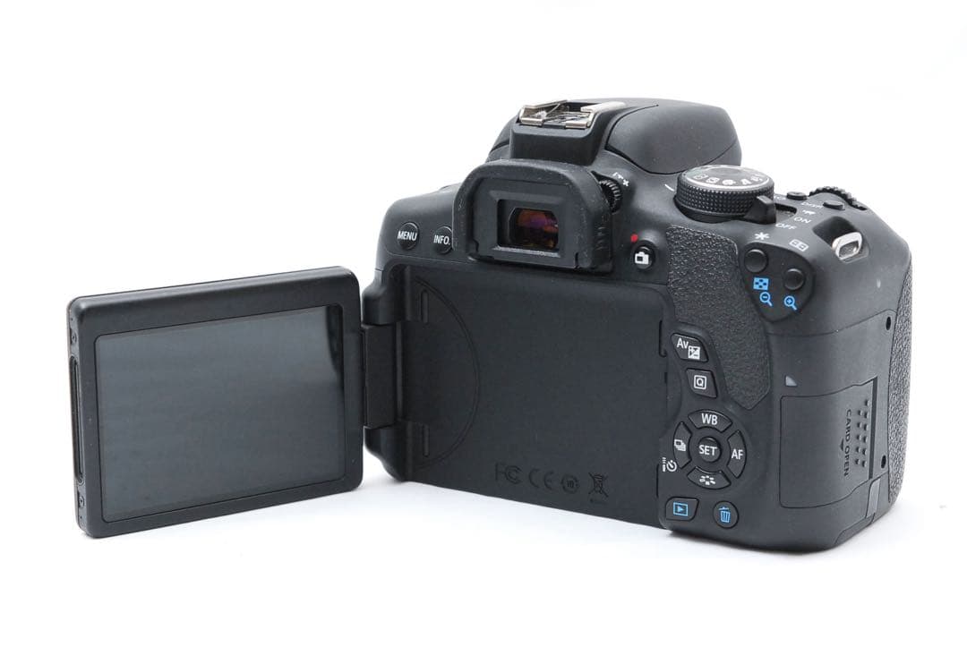 Canon EOS Kiss X8i標準&望遠ダブルレンズセット