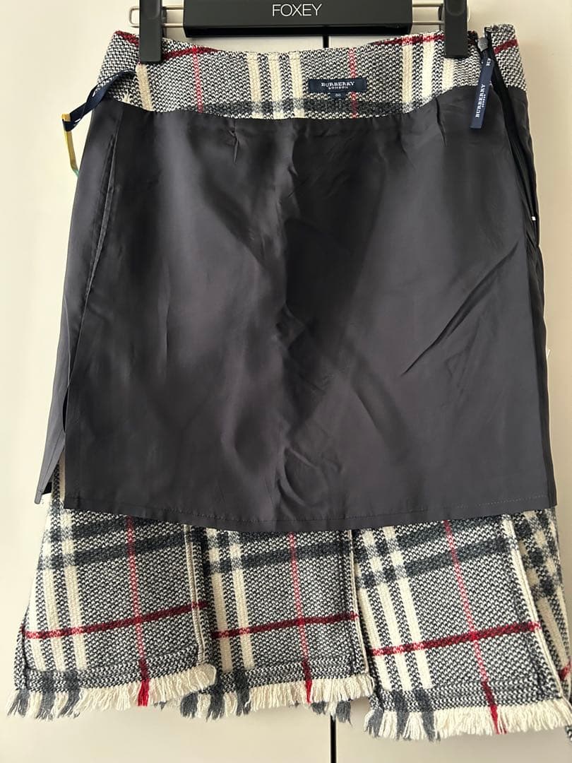 バーバリーロンドンスカート