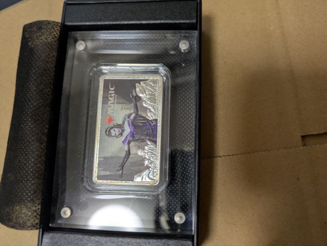マジックザギャザリング　リリアナ　1オンス純銀