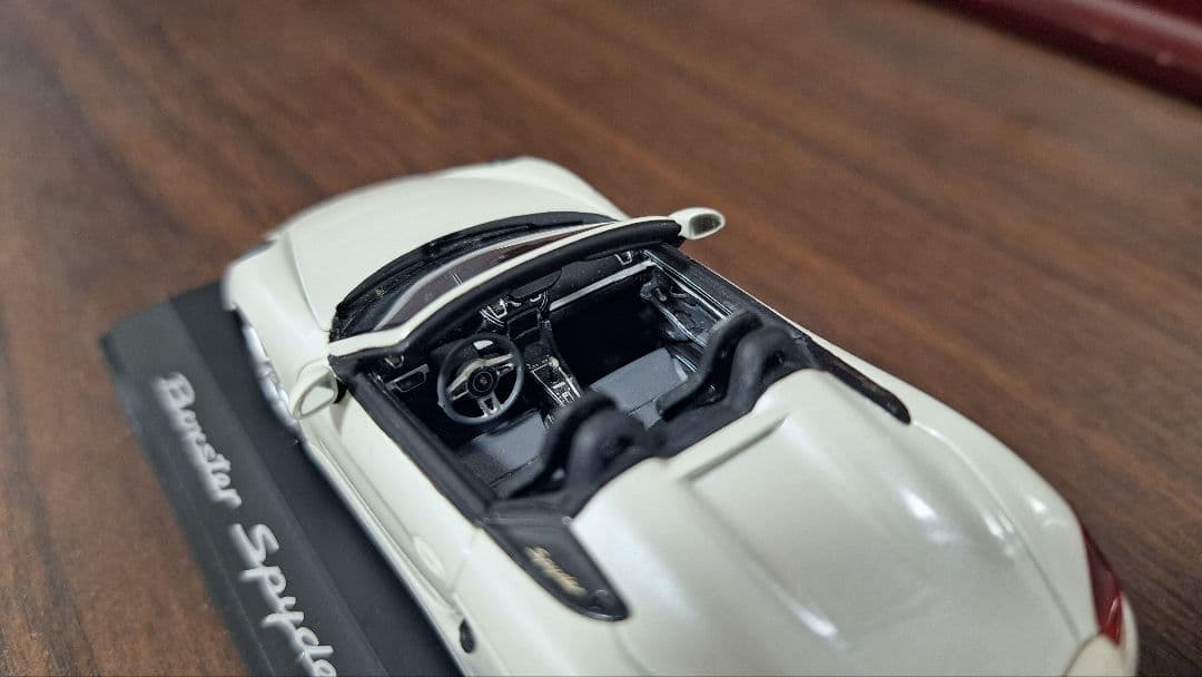 ポルシェ ボクスター スパイダー 1/43