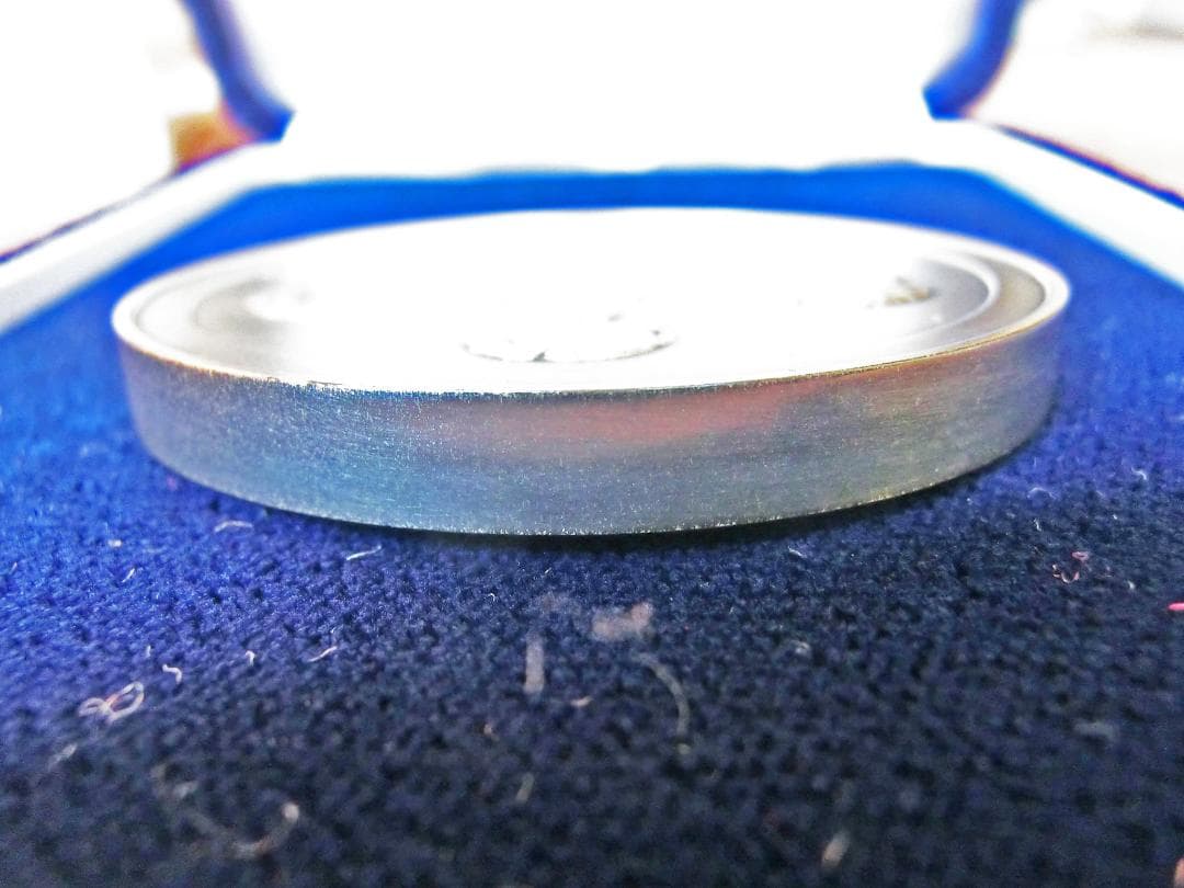 新日本銀行券発行記念メダル　純銀製　美品　①