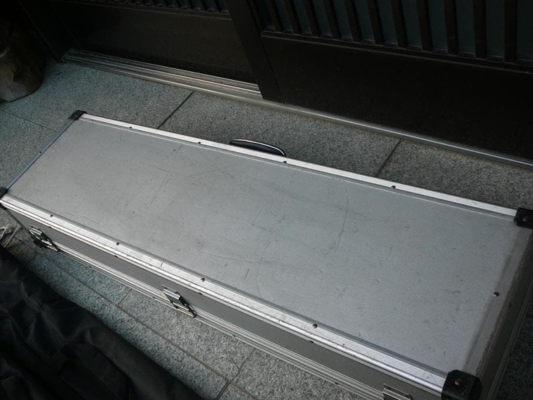 ハ*0様 UNI-PEX　アルミケース 　スピーカースタンド 2本　セット