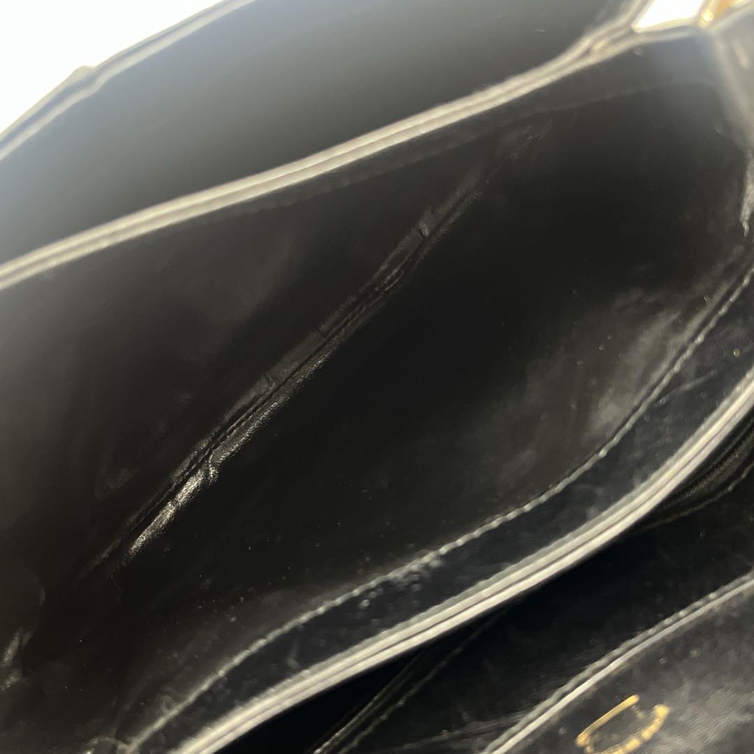 オールドグッチ ショルダーバック インターロッキング ロゴ ブラック レザー