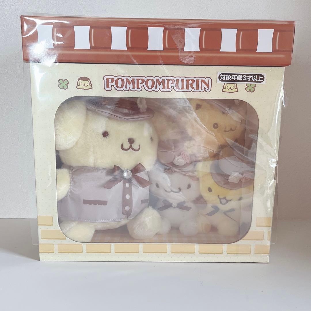 新品未開封　ポムポムプリン　ドレスアップ　ぬいぐるみ　サンリオ