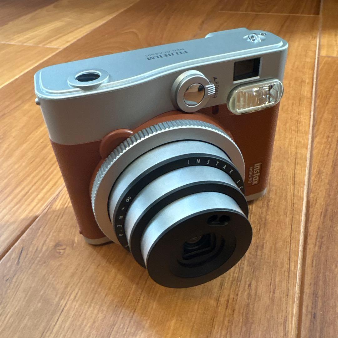 チェキ FUJIFILM instax mini 90 ネオクラシック ブラウン