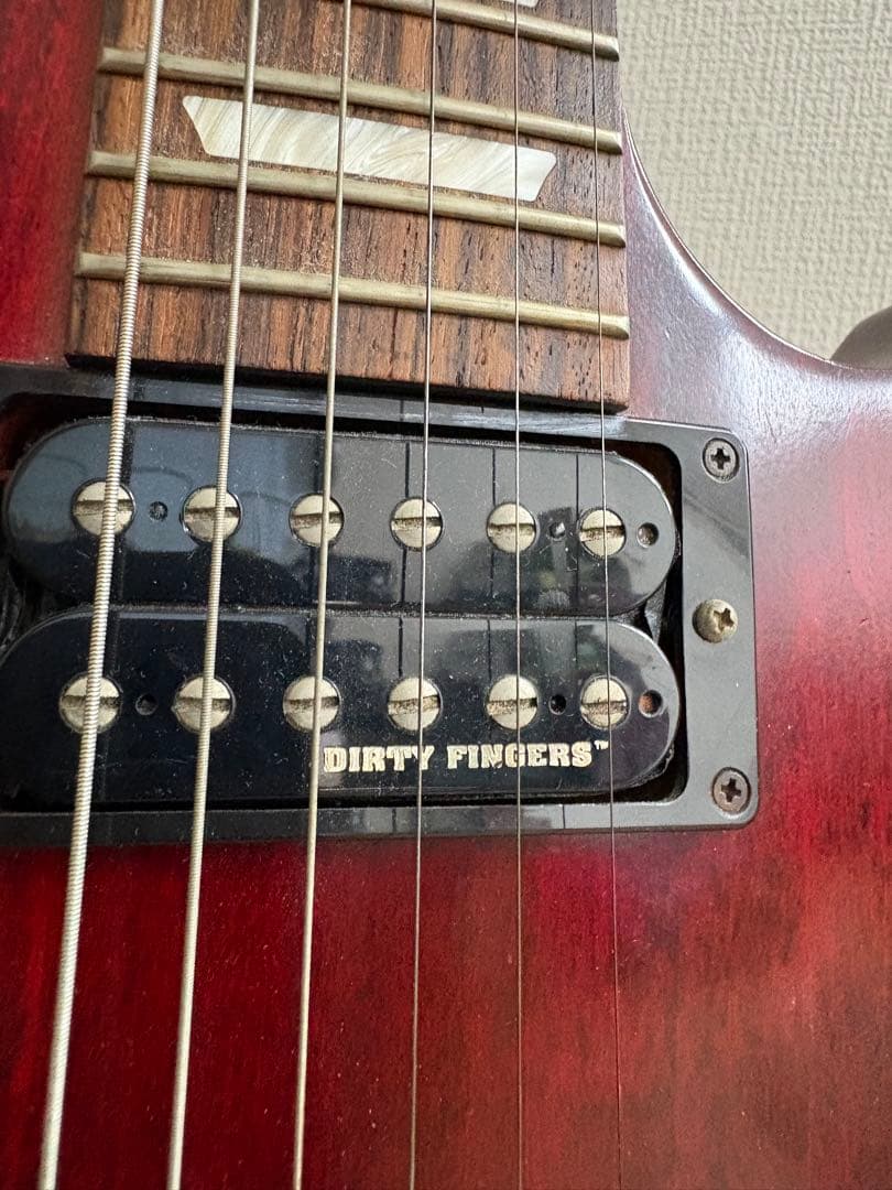 Gibson Les Paul スタジオ(70's Tribute レッド)