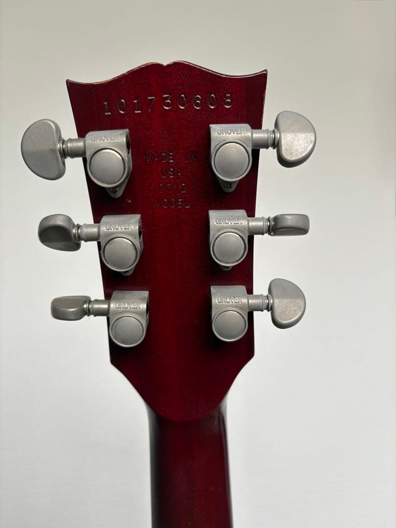 Gibson Les Paul スタジオ(70's Tribute レッド)