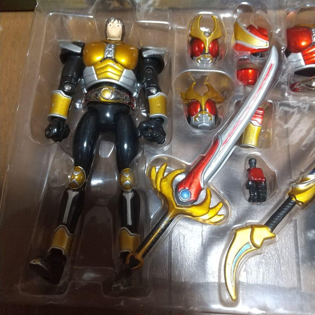 箱付き 仮面ライダークウガ アギト ブレイド フィギュアまとめ売り