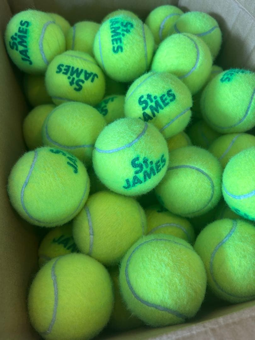 1セットだけ使ったテニスボール200球