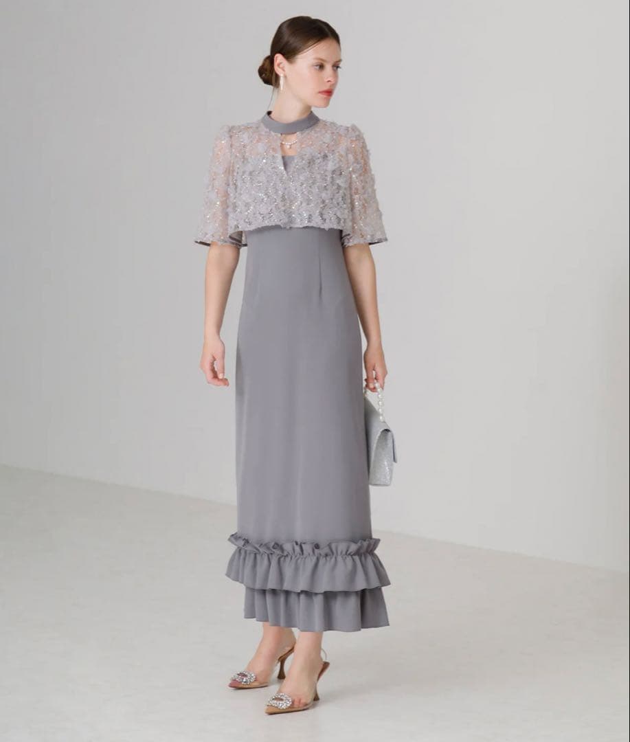 Leja グレー フリル付きパーティードレス　Ｓサイズ