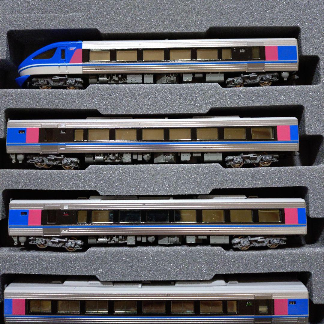 KATO 智頭急行HOT7000系スーパーはくと