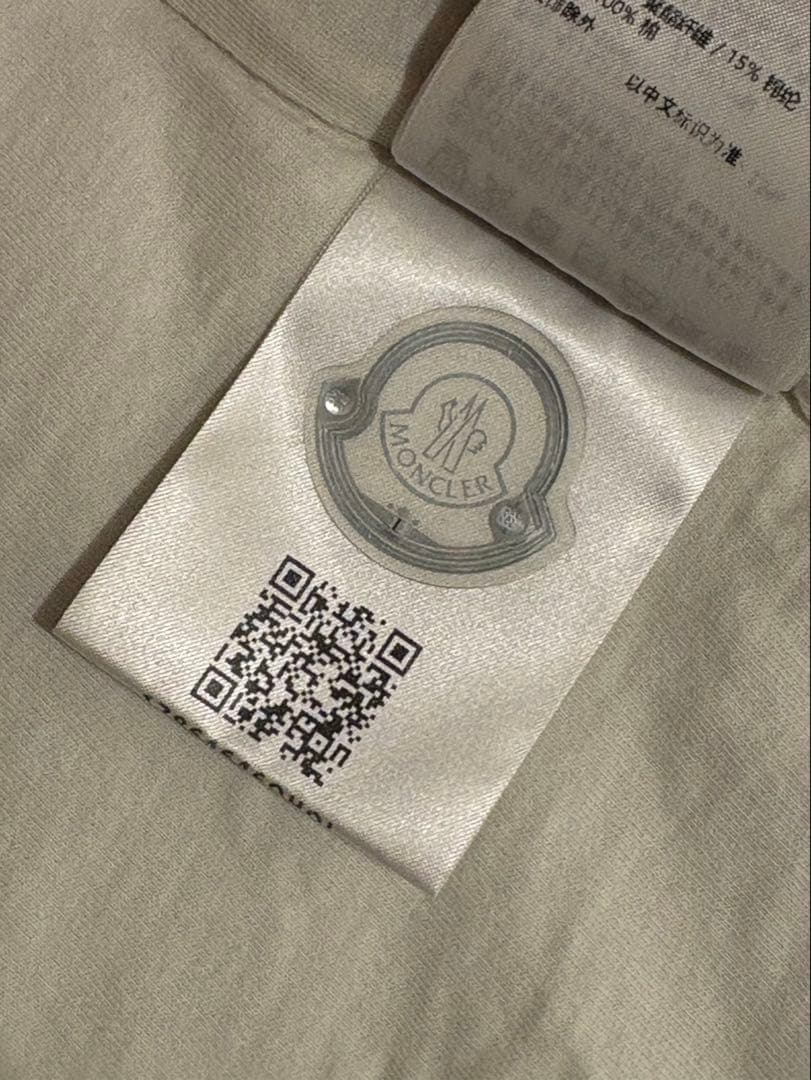 モンクレール　ベビーグロー