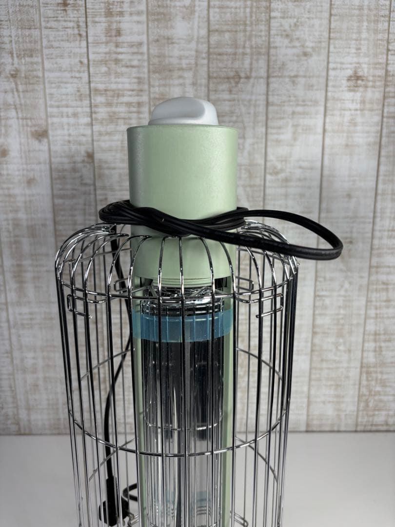 【新品未使用】Aladdi 電気ヒーター グリーン　アラジン