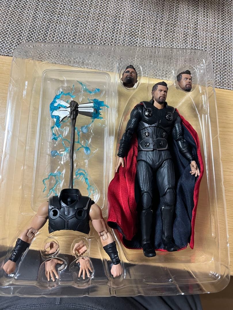 MAFEX マフェックスTHOR ソー INFINITY WAR