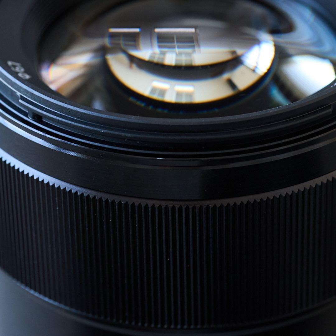 美品2回のみ使用 SONY FE 85mm F1.8