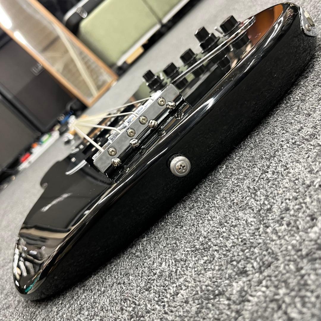 【9V電2個+ストラップ込11361Sire Marcus Miller V3