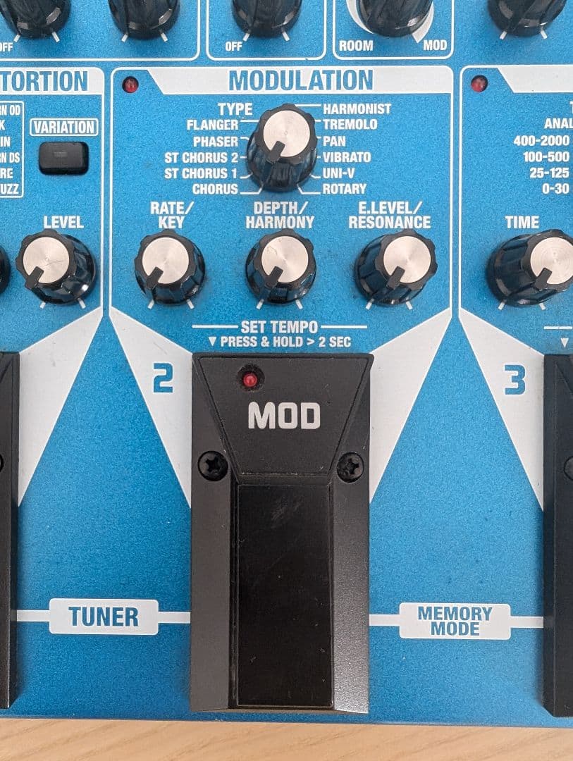 【どんくん】BOSS ME-50 ギターエフェクター（ケースおまけ）