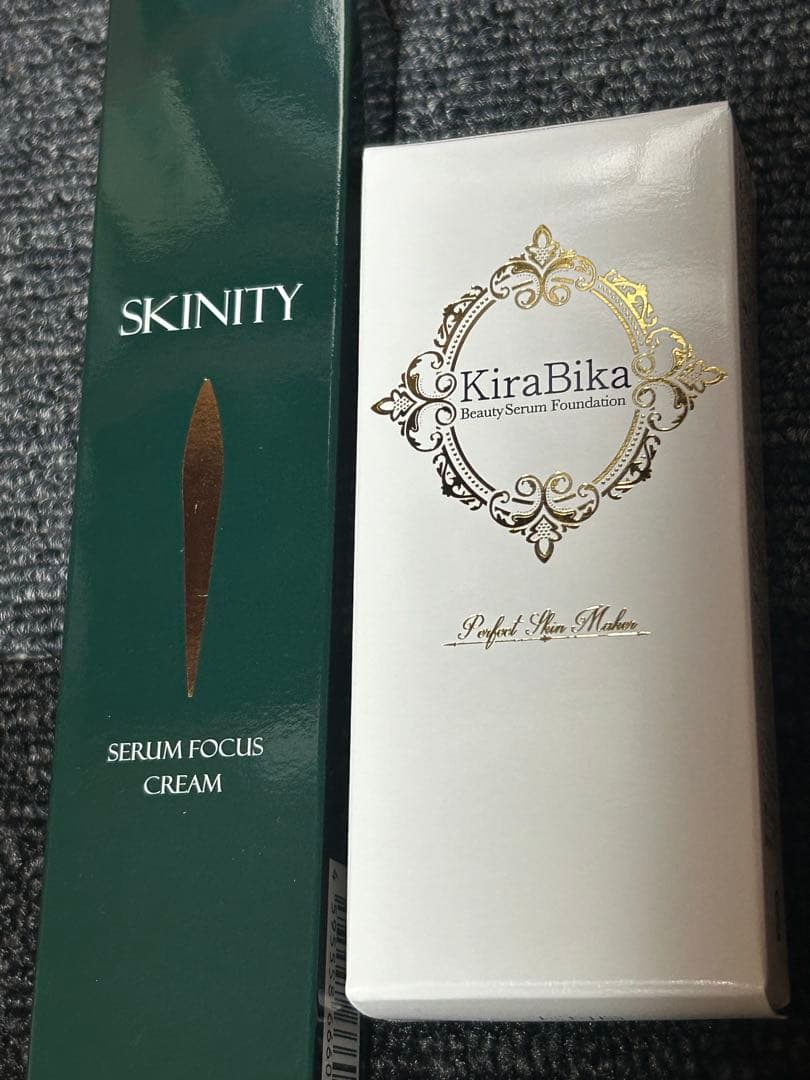 新品未使用　スキニティセラムフォーカスクリーム　美容液ファンデセット