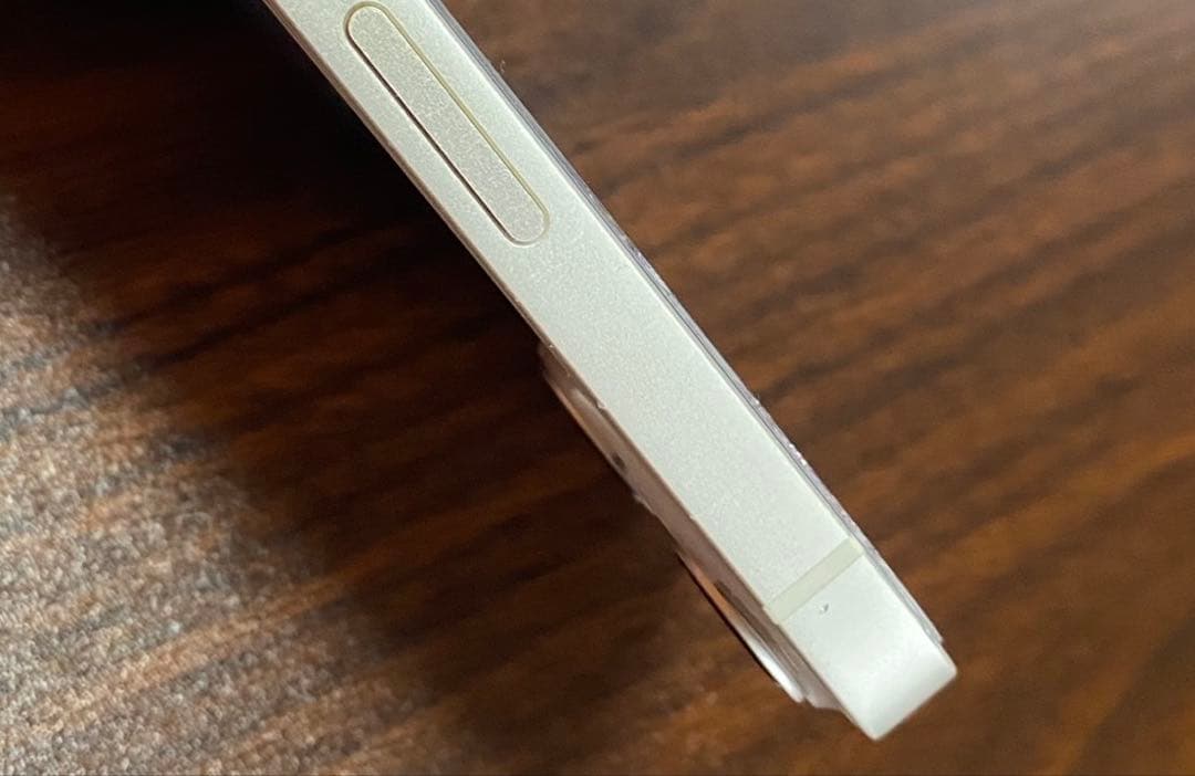 iPhone13 スターライト 128GB SIMフリー ※タッチ決済不可