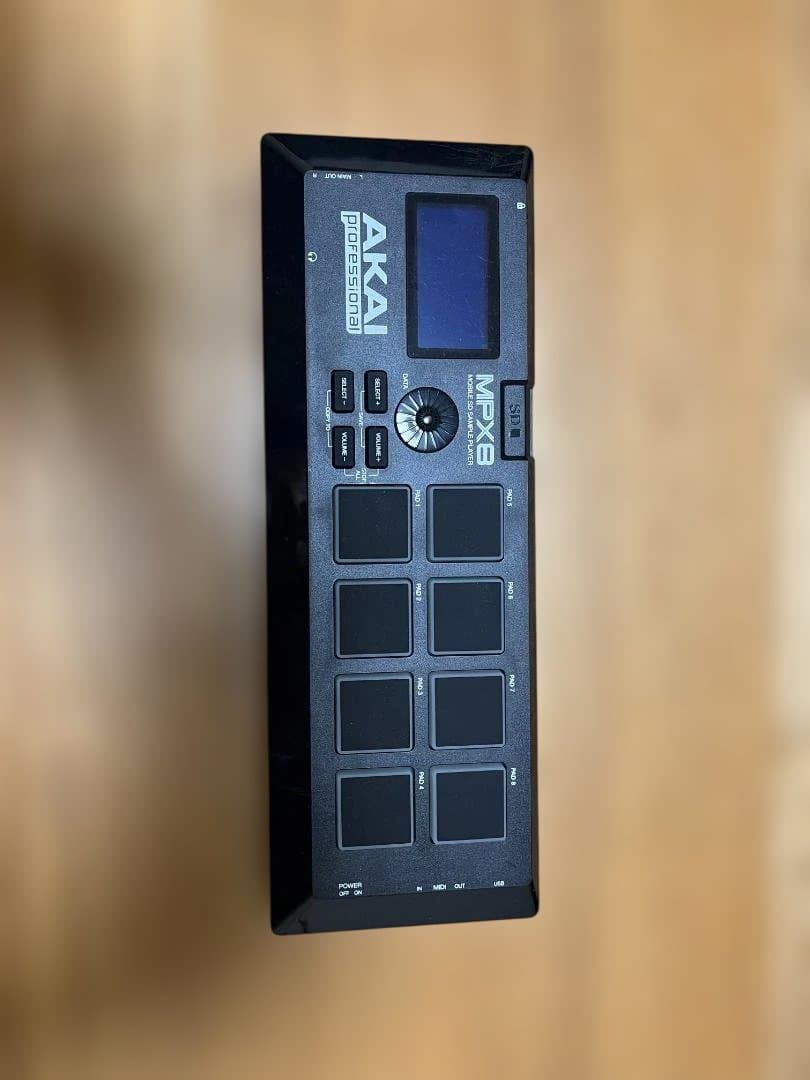 AKAI Professional MPX8 サンプラー 本体