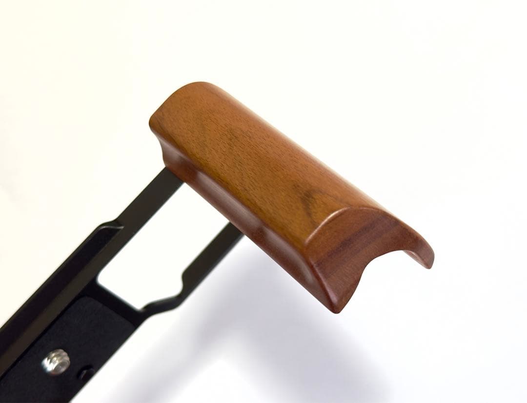 新品 Nikon ニコン ZF zf用ハンドグリップ