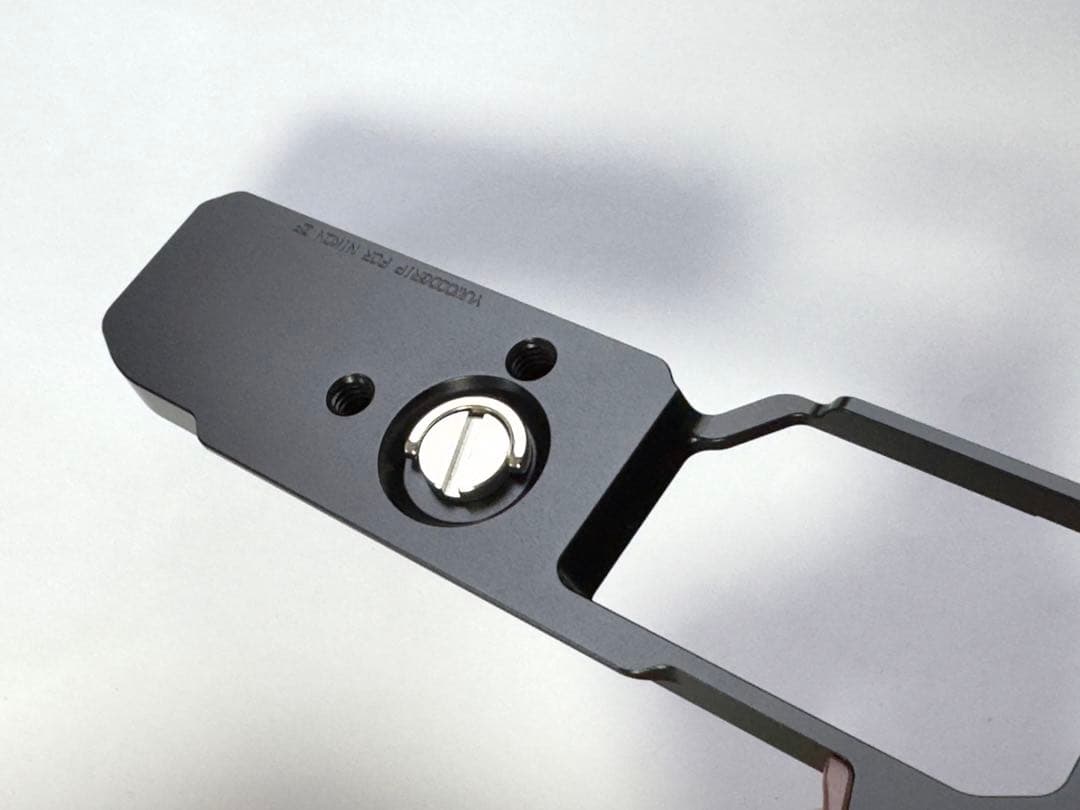 新品 Nikon ニコン ZF zf用ハンドグリップ