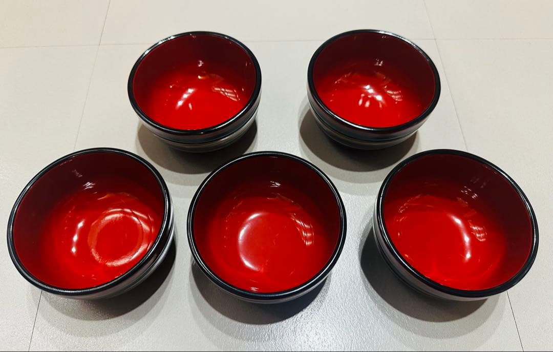 【新品未使用】讃岐彫 香川の漆器『独楽塗（こまぬり）の栞』 鉢1個 椀5個セット