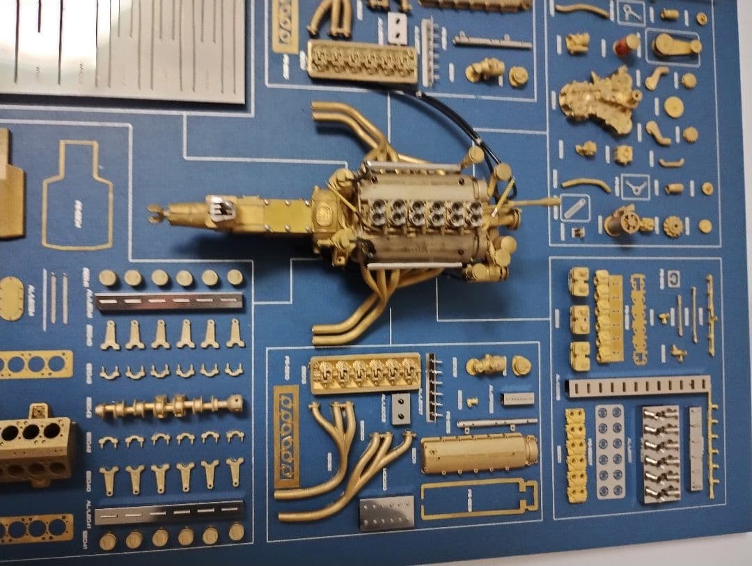 Ferrari 250GTOENGINE純銅製 エンジンパーツディスプレイボード