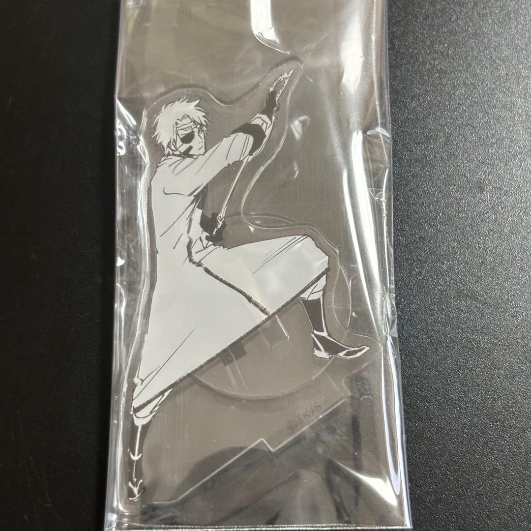 BLEACH 104stands アクリルスタンド　テスラ