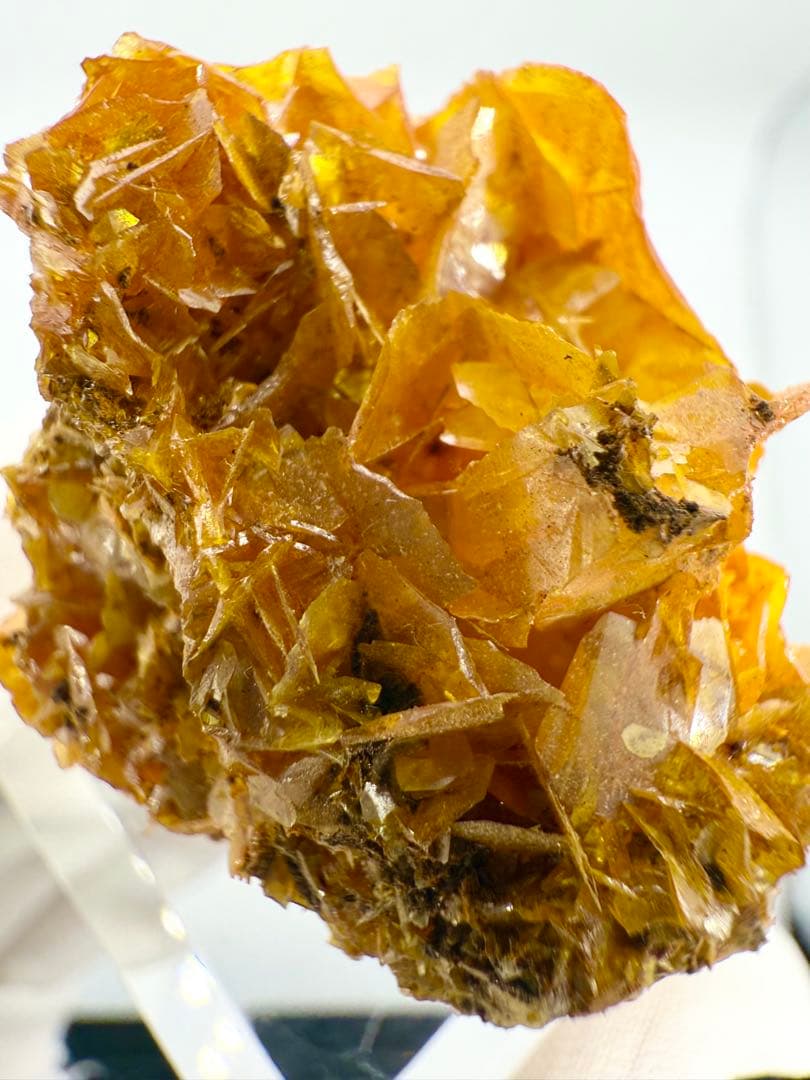 ウルフェナイト　モロッコ産　原石　鉱物標本　水晶　天然石　モリブデン鉛鉱