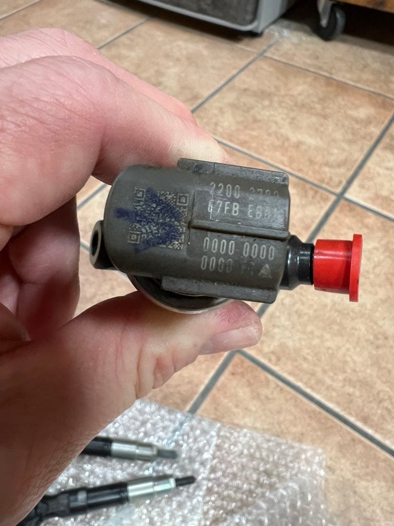 トヨタ インジェクター 23670-39096 4個セット