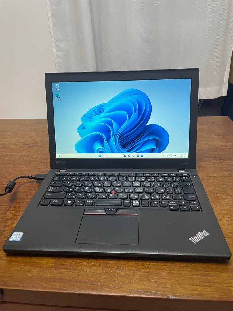 ThinkPad X270 i5-7200U 8GB SSD256GB 軽量